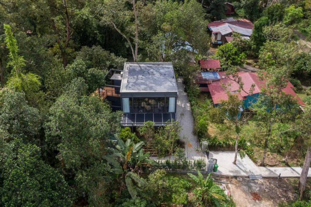 The Estate Hulu Rening - Private Retreat Cabin Batang Kali Eksteriør bilde